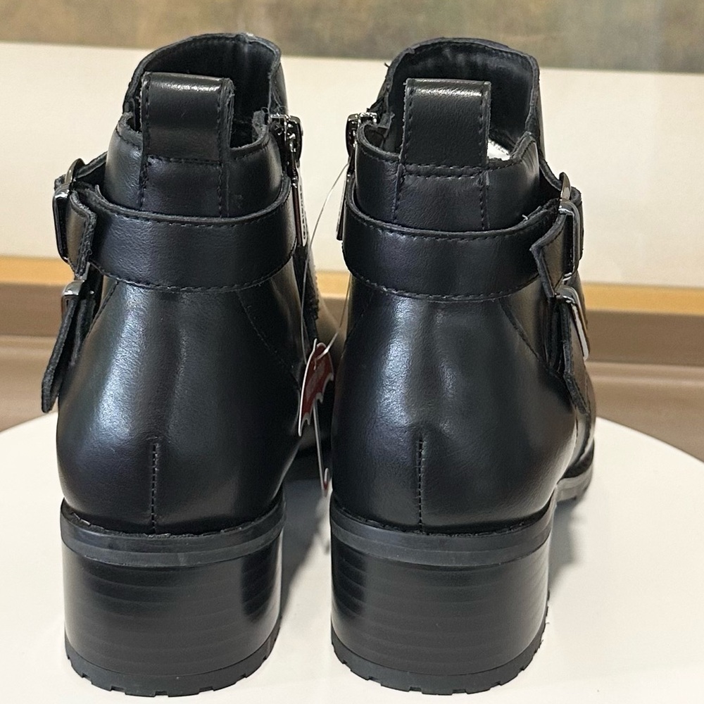 🌸BLONDO🌸 Shanna Waterproof Ankle Black Leather Boot Size: 6.5M - Picture 6 of 8